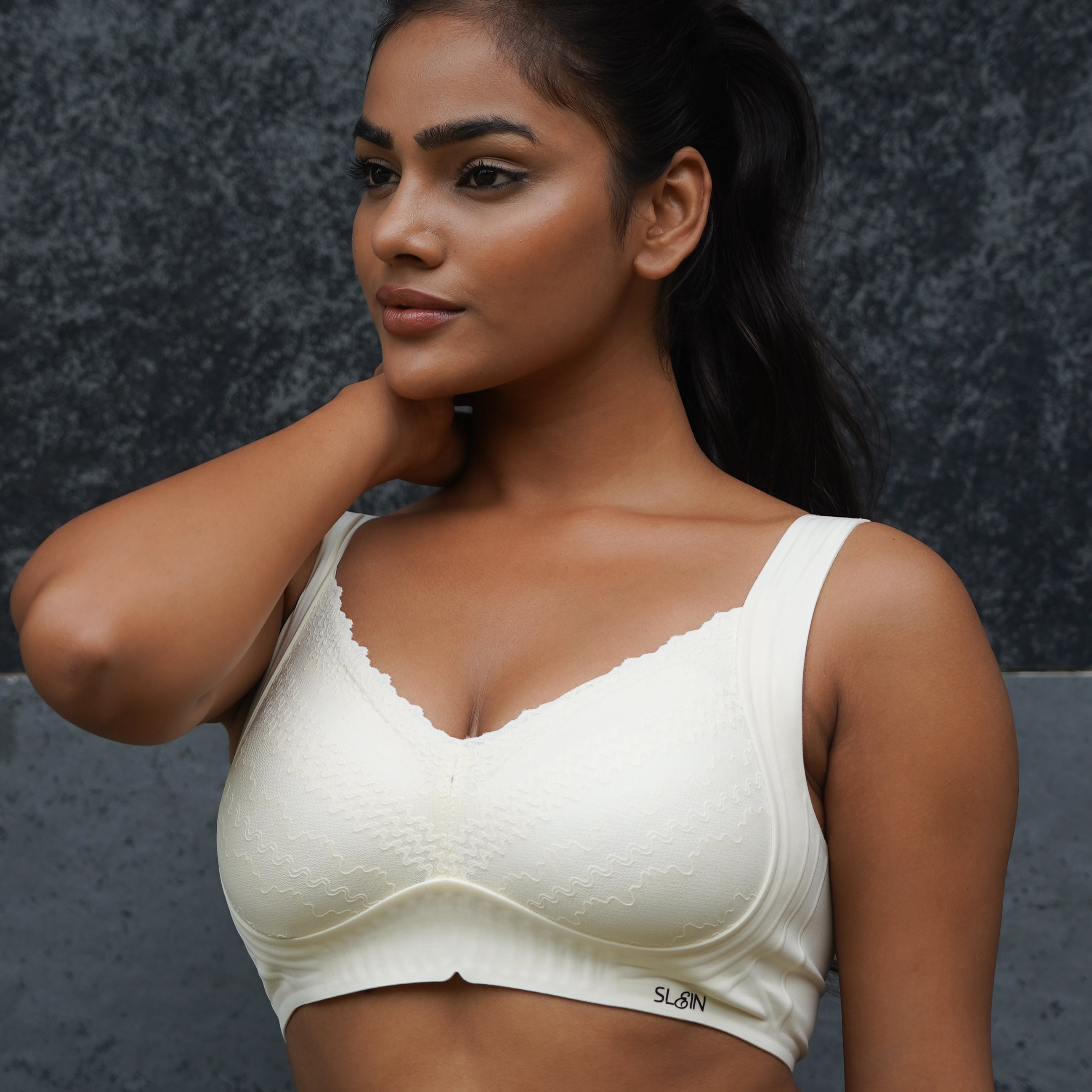 Full Coverage Everyday Support Bra