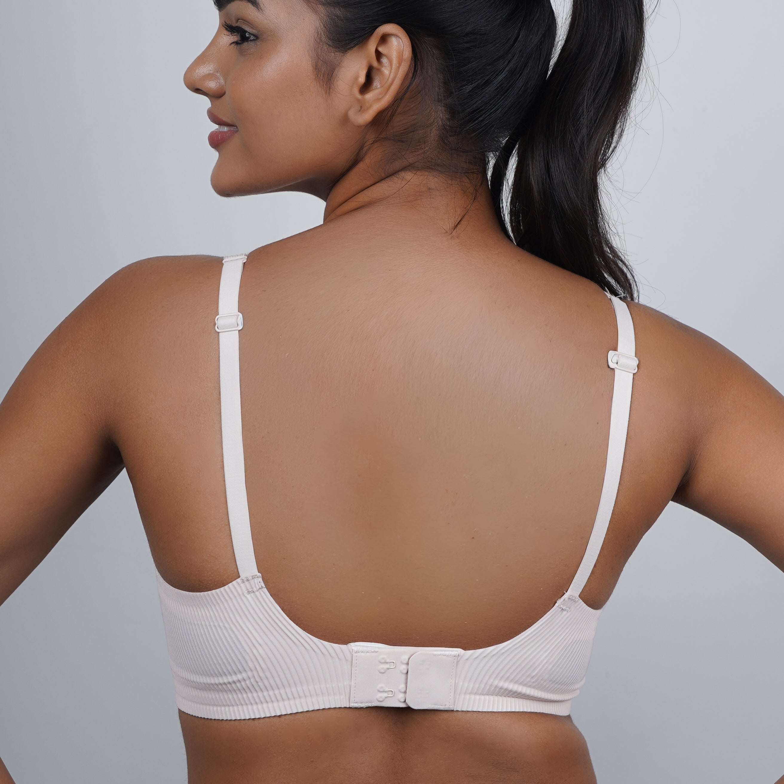 Super soft V-neck Padded Everyday Bra