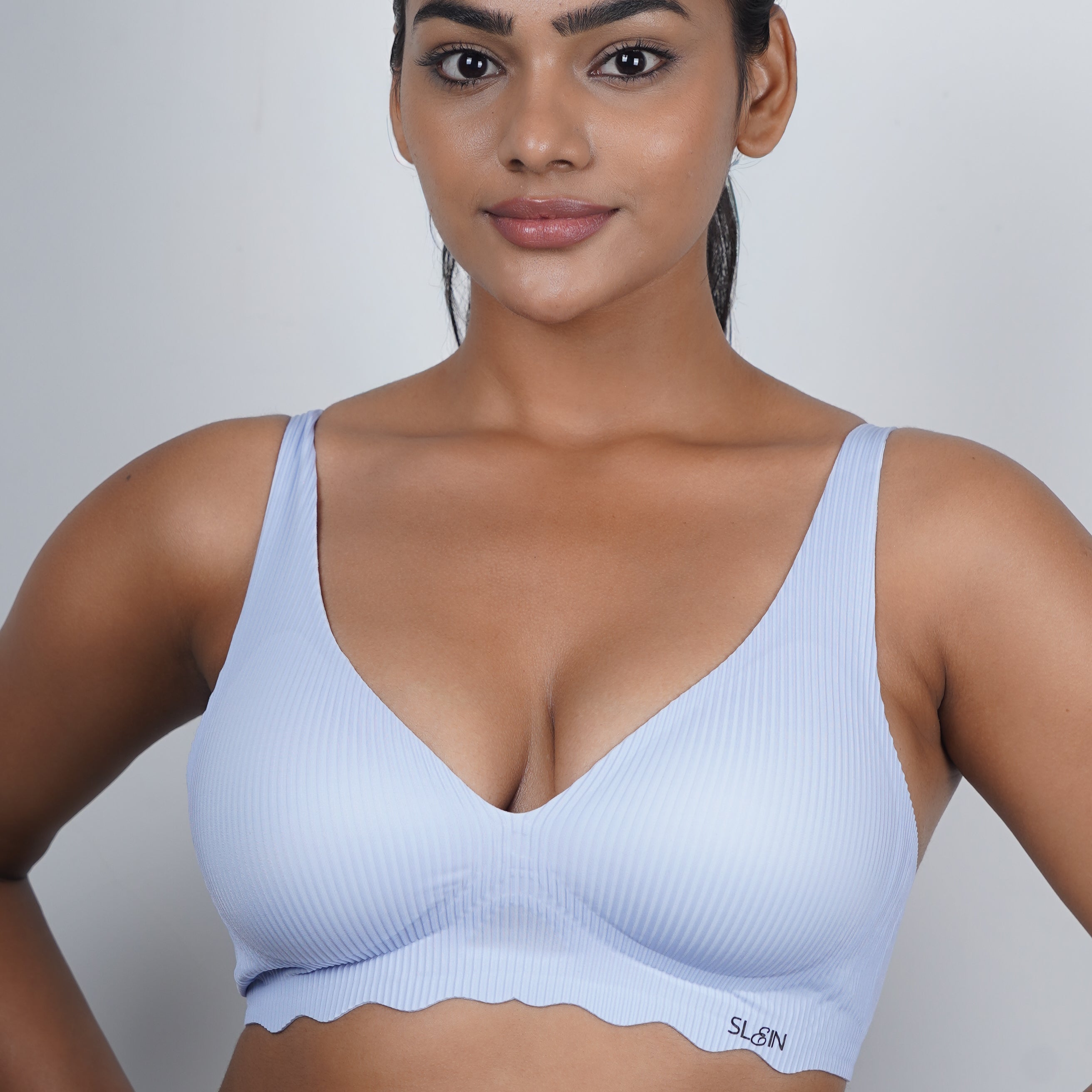 Super soft V-neck Padded Everyday Bra