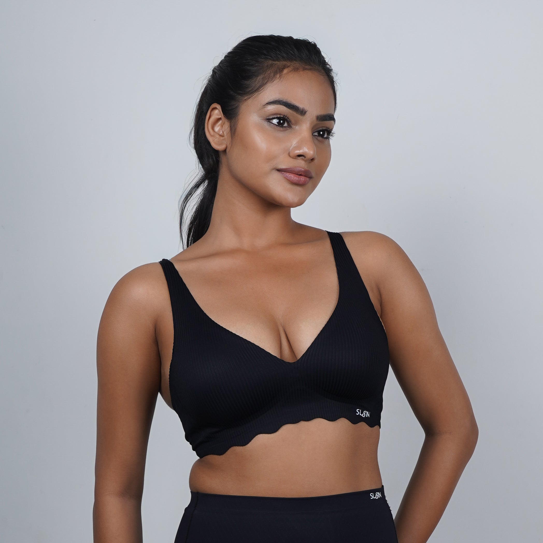 Super soft V-neck Padded Everyday Bra