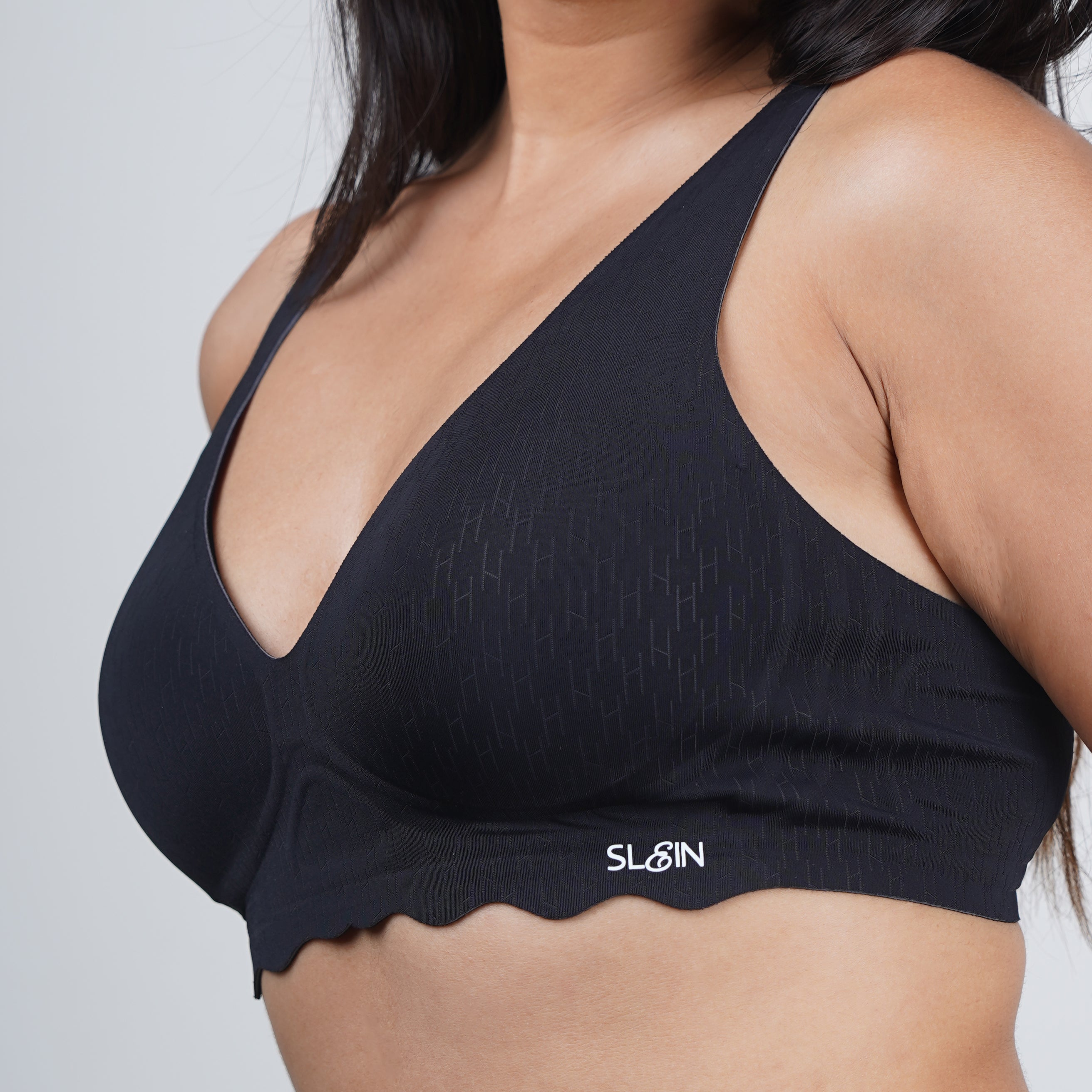 Super soft V-neck Everyday Seamless Bra