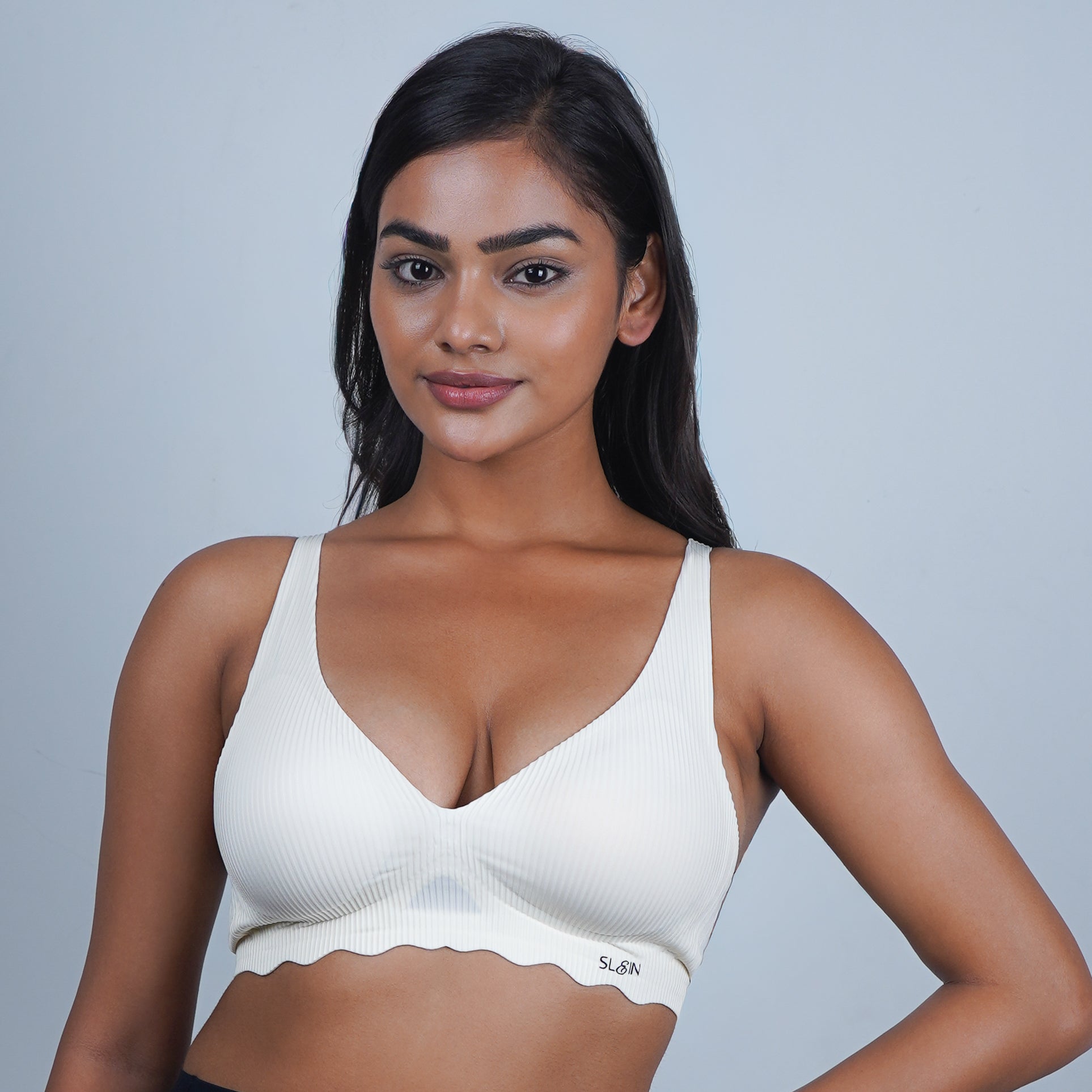 Super soft V-neck Padded Everyday Bra