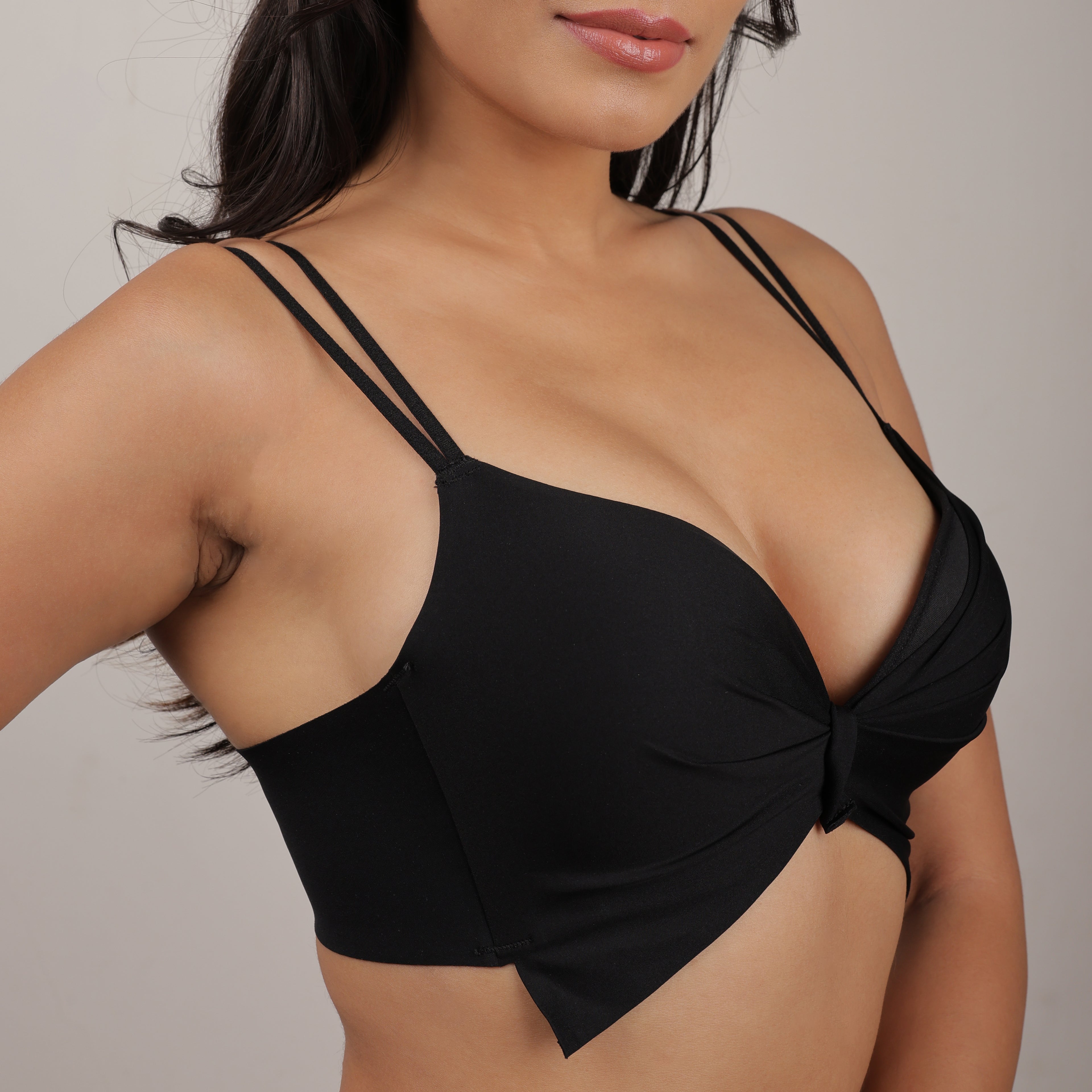 Ruched Back Clouser Bra