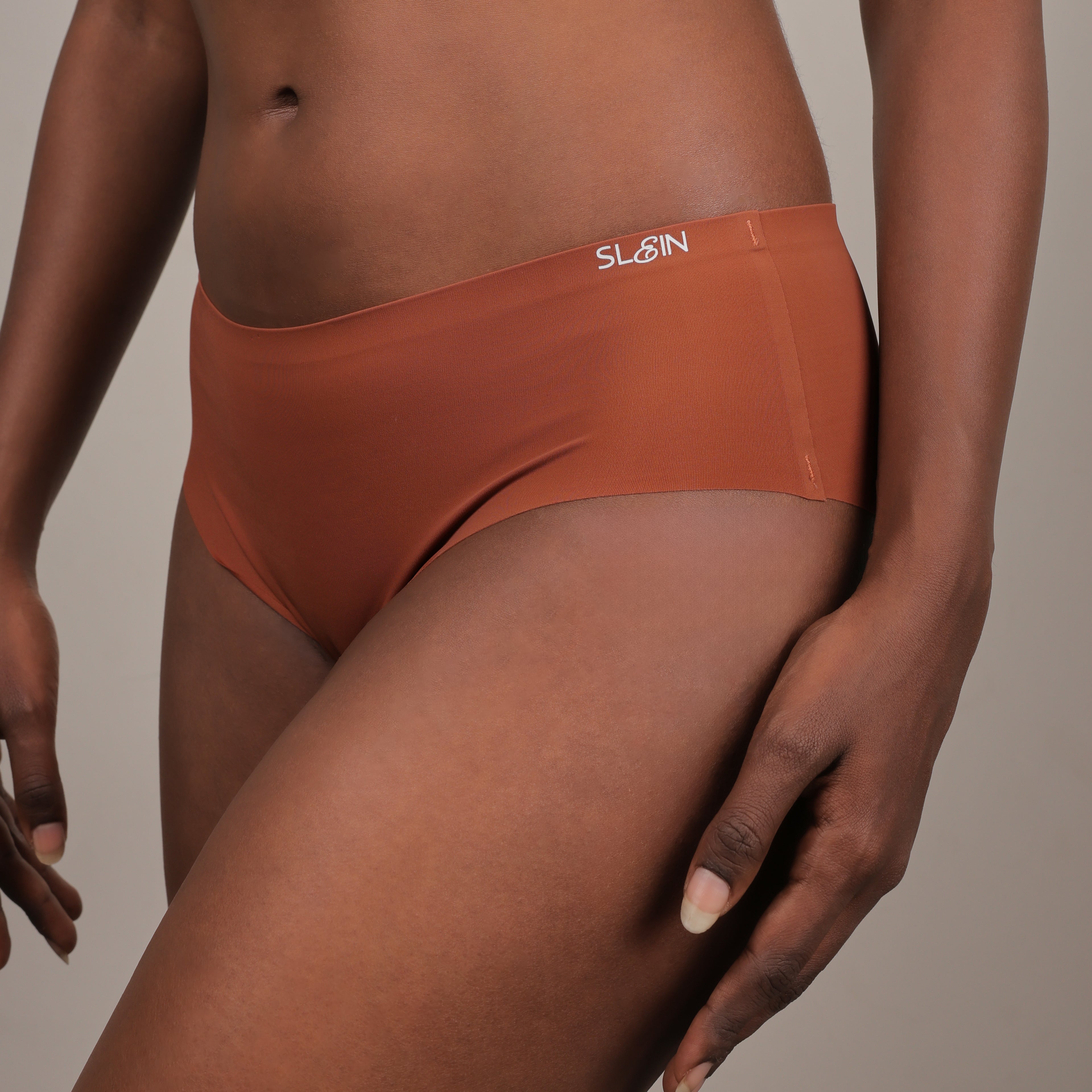 Seamless Mid Rise Thongs
