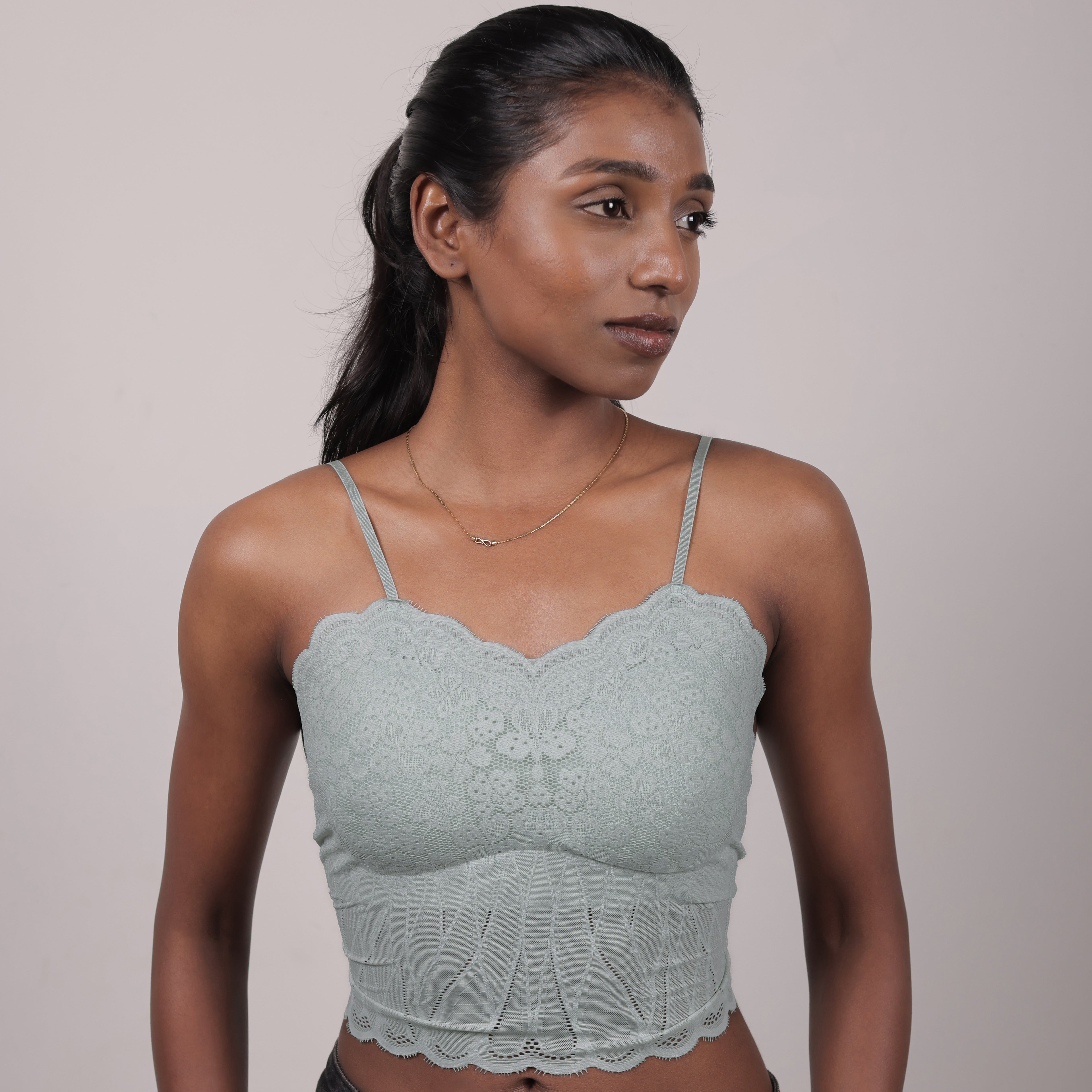 Seamless Scoop Top