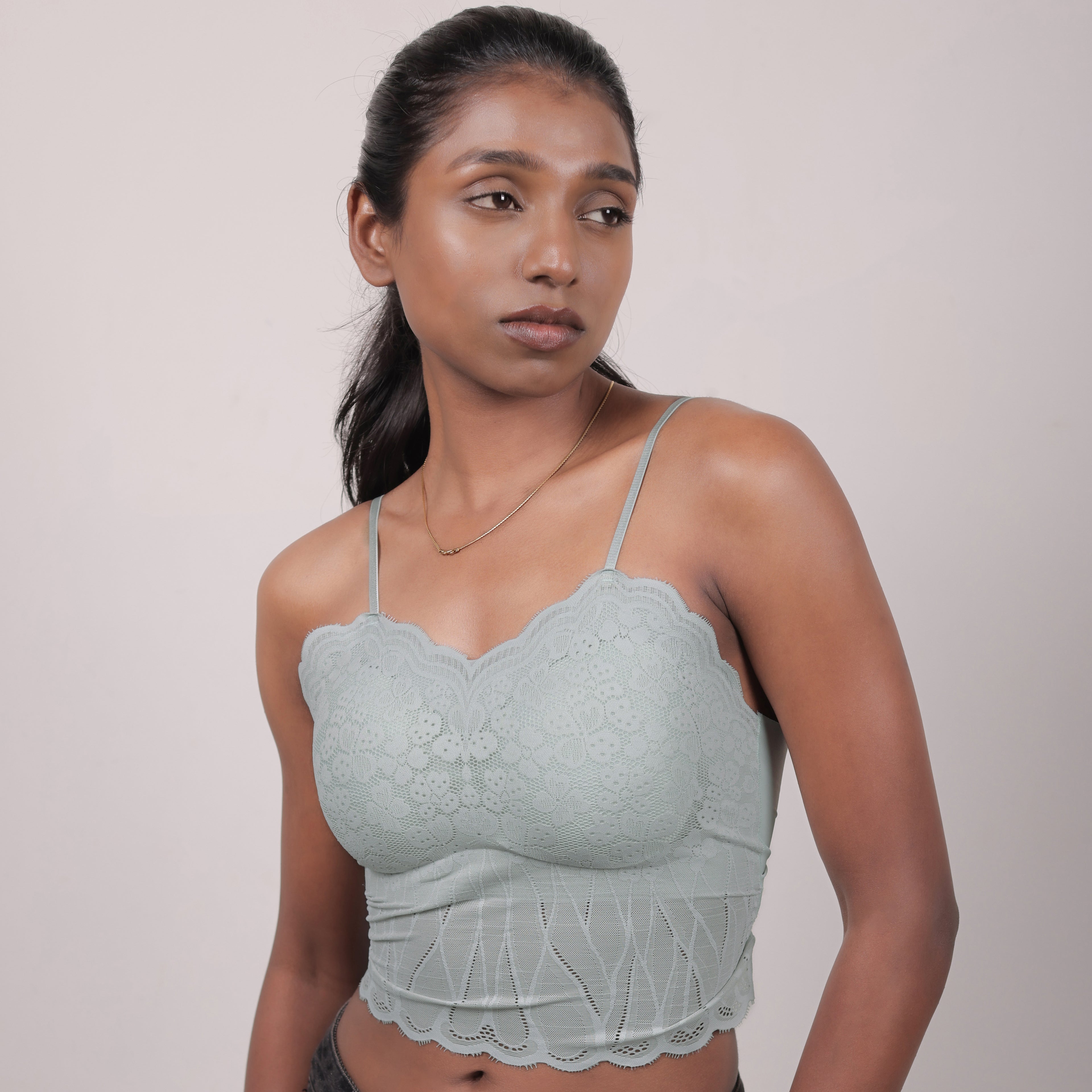 Seamless Scoop Top